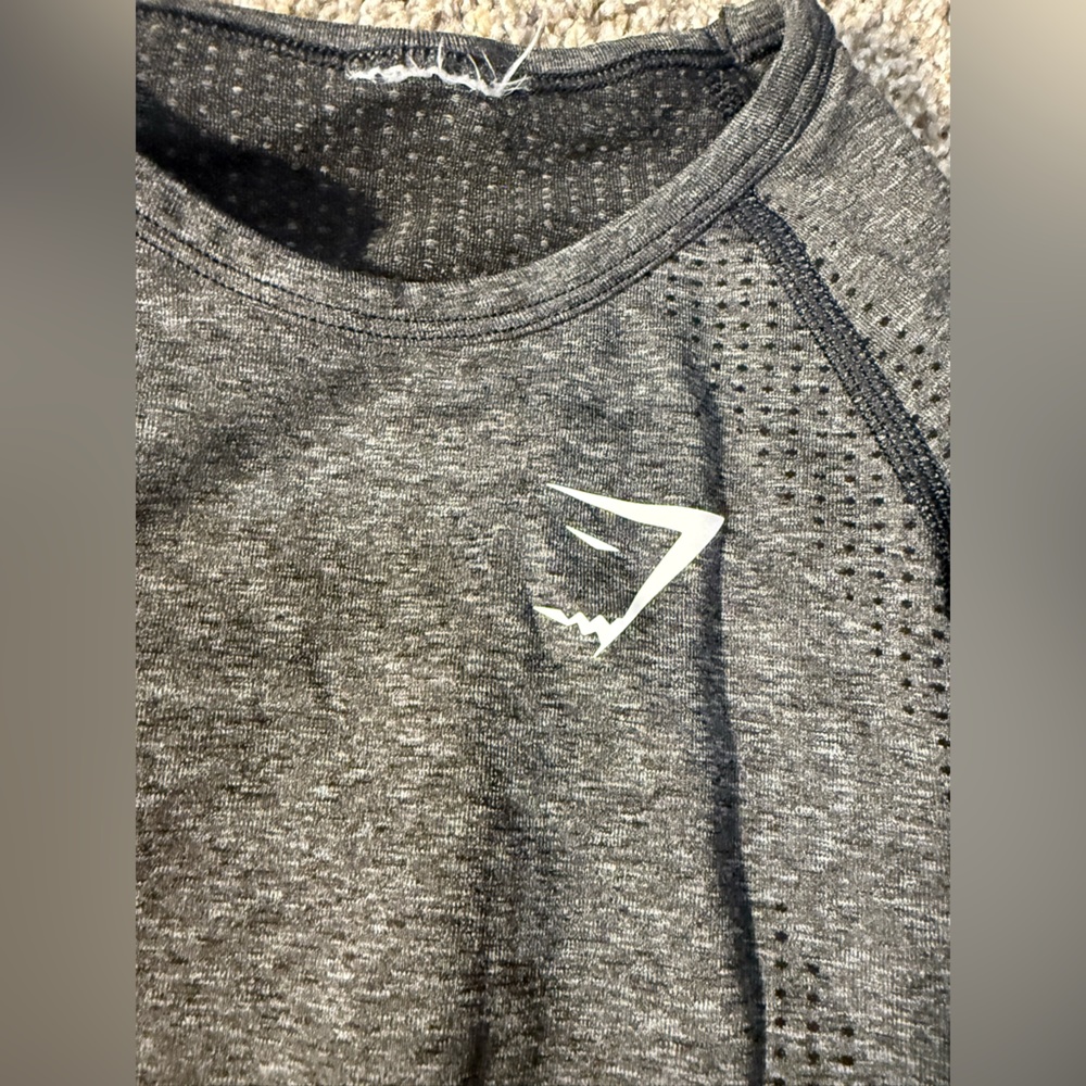 Gymshark Women’s XS Tank and Long-sleeve Top (Seamless) (XS) 🦈 - Picture 3 of 4